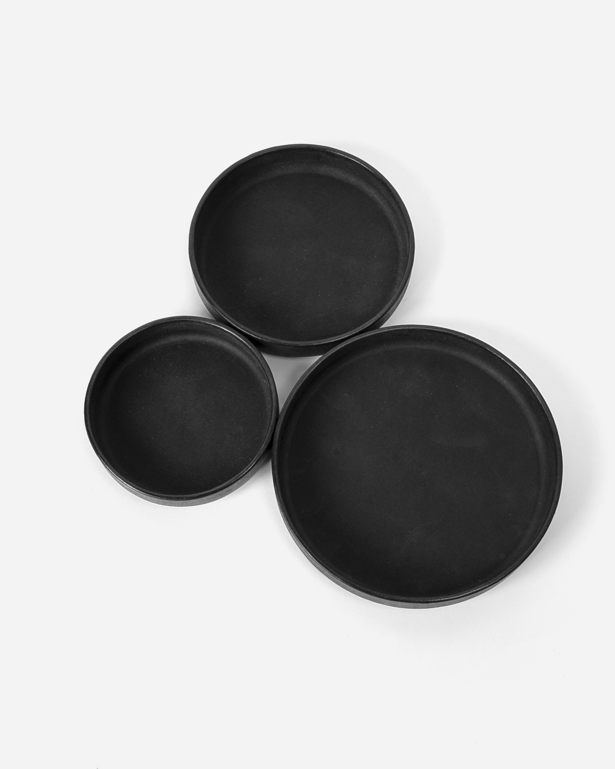 Round Leather Tray Set in Black